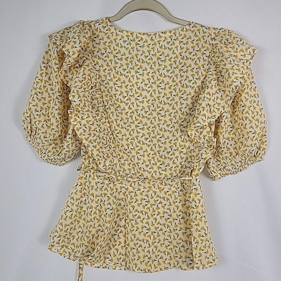 NEW Inmod Los Angeles Women's Folksong Floral Wrap Top in Yellow Size L - Picture 7 of 9